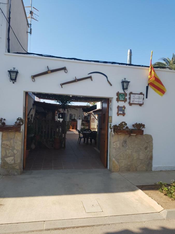 Ca La Pilar Guest House El Poble Nou del Delta Bagian luar foto